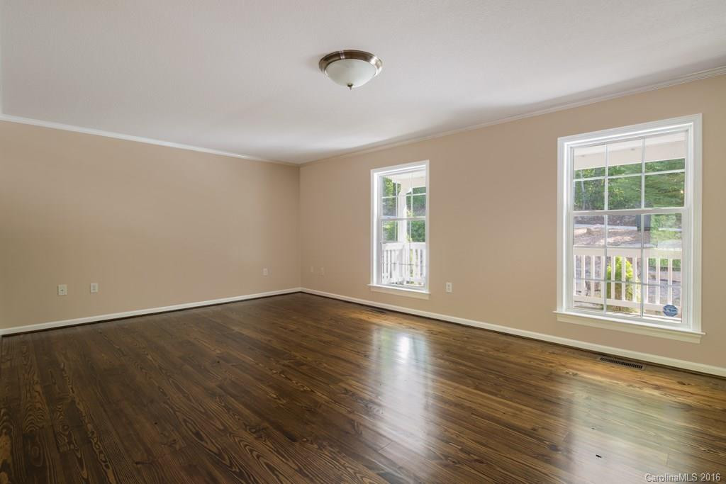 202 Oak Ridge Drive - Photo 9