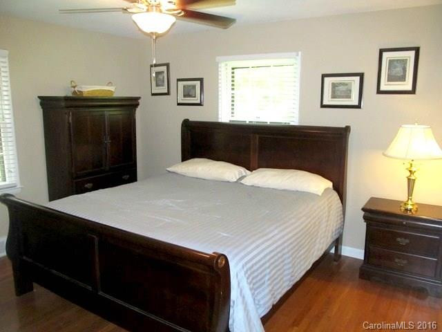 366 Royal Pines Drive - Photo 12