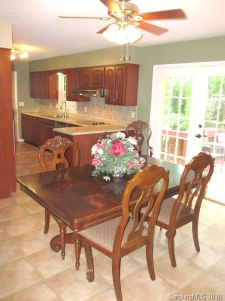 366 Royal Pines Drive - Photo 8