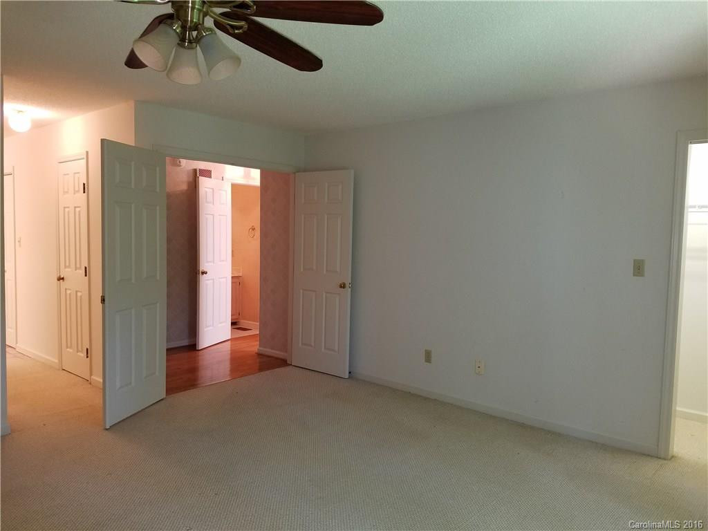 114 Beaver Ridge Road #114 - Photo 11