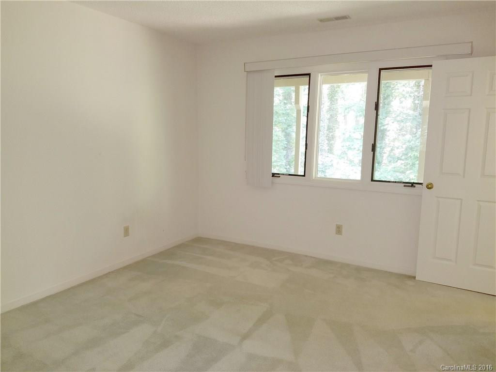 114 Beaver Ridge Road #114 - Photo 15