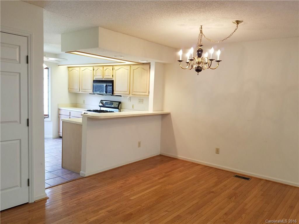 114 Beaver Ridge Road #114 - Photo 7