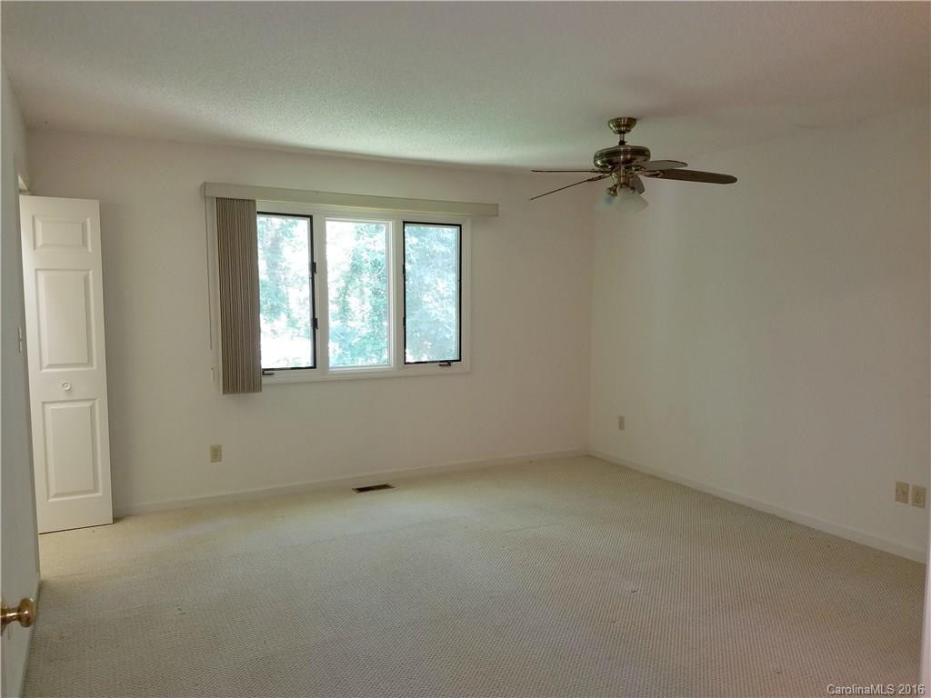 114 Beaver Ridge Road #114 - Photo 10