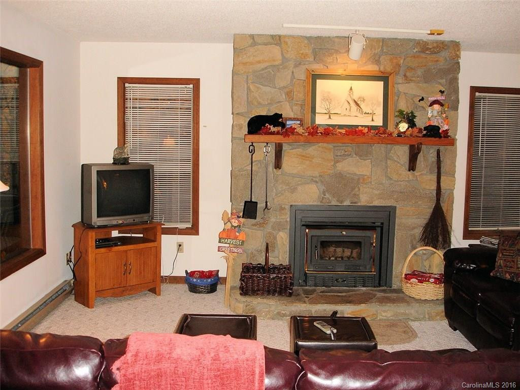47 Wishbone Lane - Photo 3