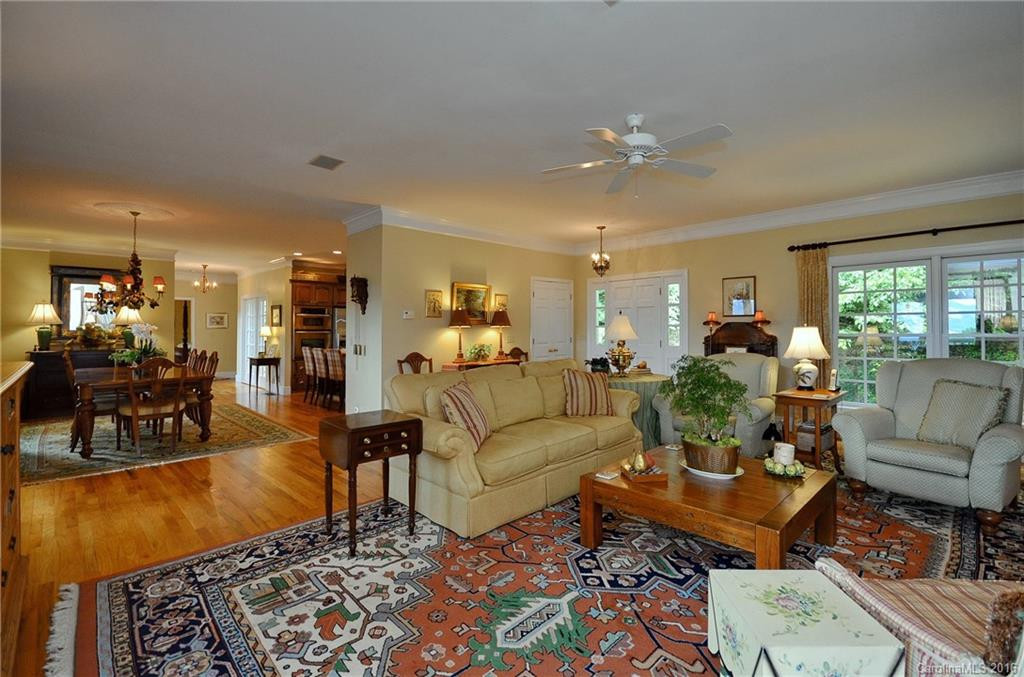 165 Shadowood Lane - Photo 10