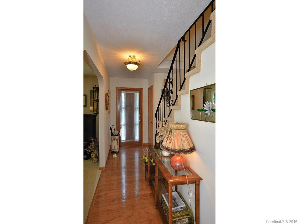 204 Brown Road - Photo 5