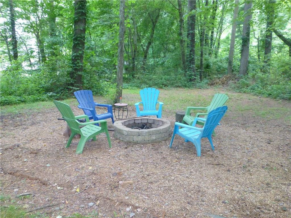 609 Woodberry Court - Photo 3