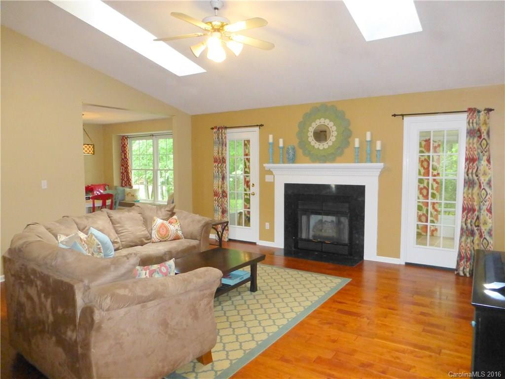 609 Woodberry Court - Photo 6