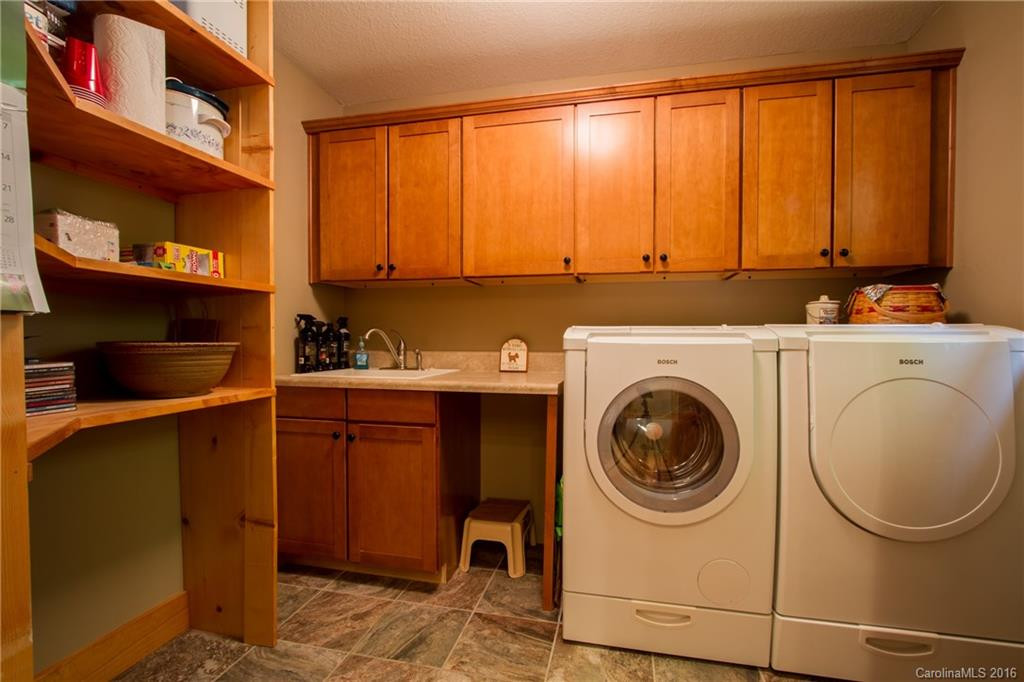 36 Laurel Drive - Photo 15