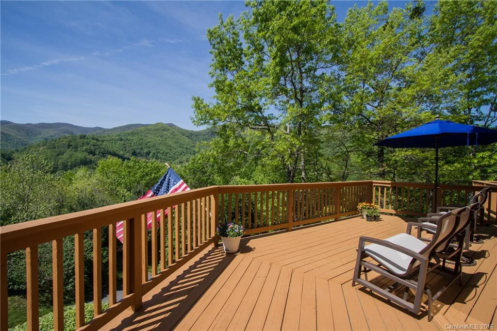36 Laurel Drive - Photo 3