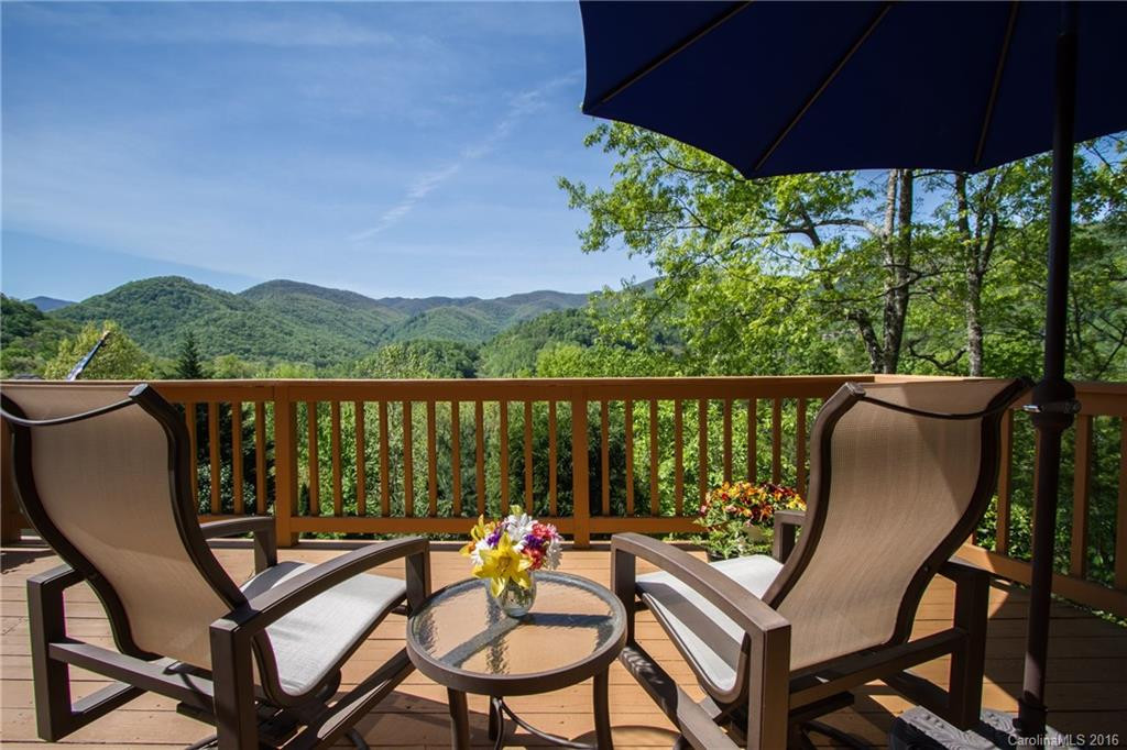 36 Laurel Drive - Photo 4