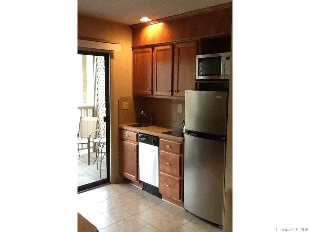 160 Whitney Boulevard #Unit 8 - Photo 4