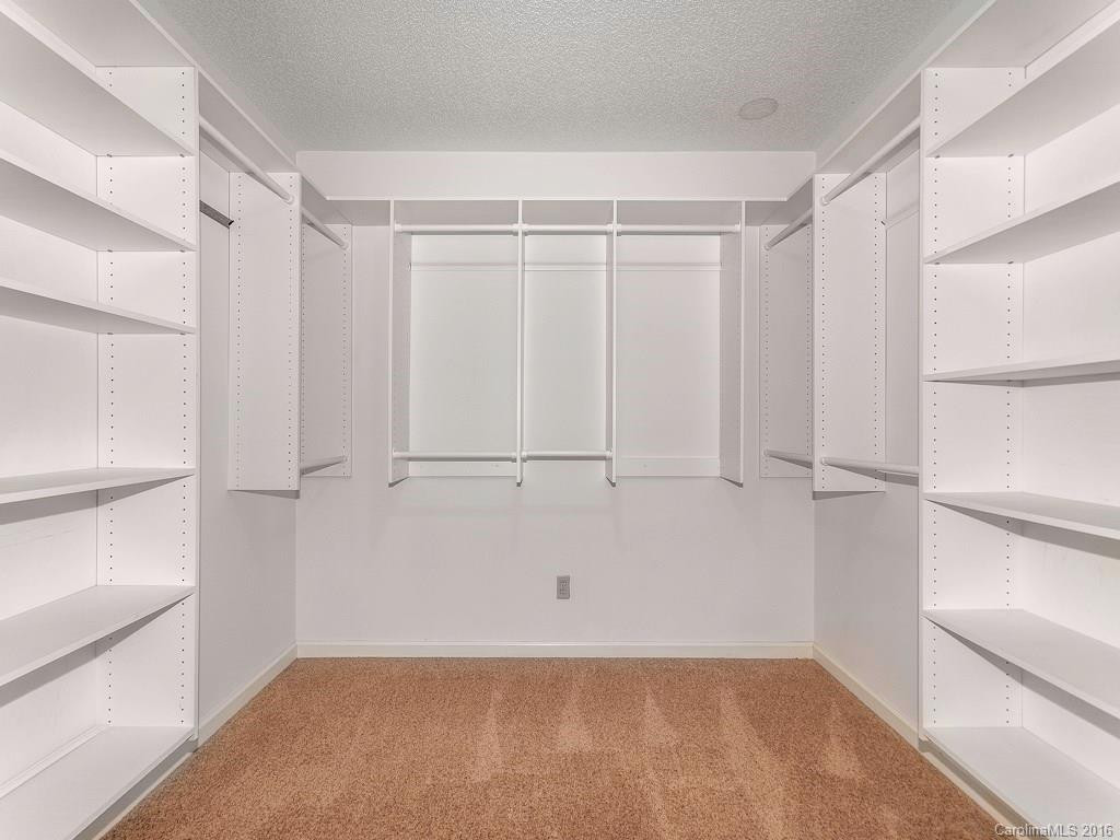 2 Cambridge Drive - Photo 11