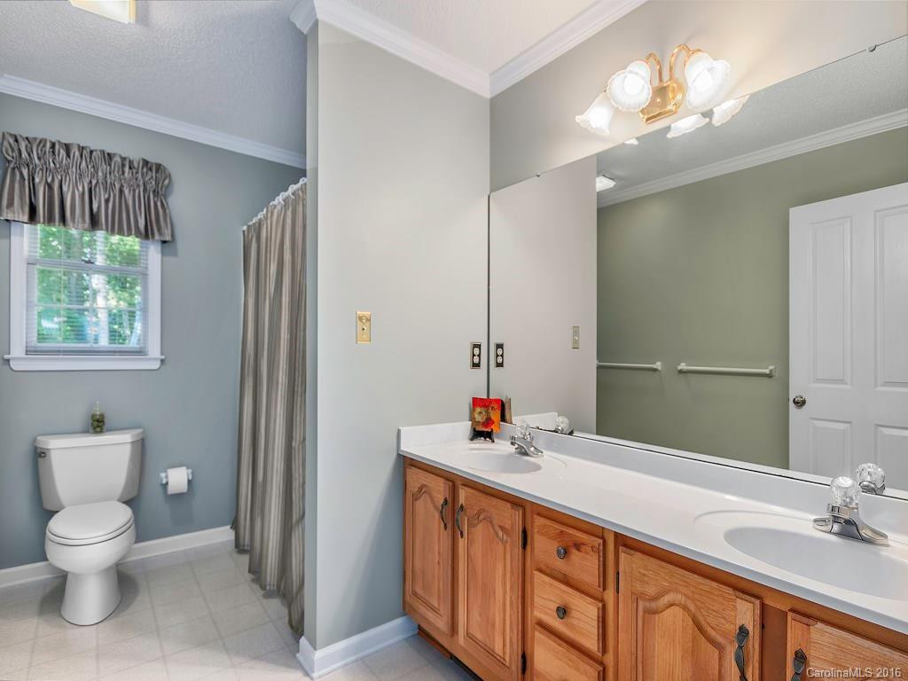 2 Cambridge Drive - Photo 12