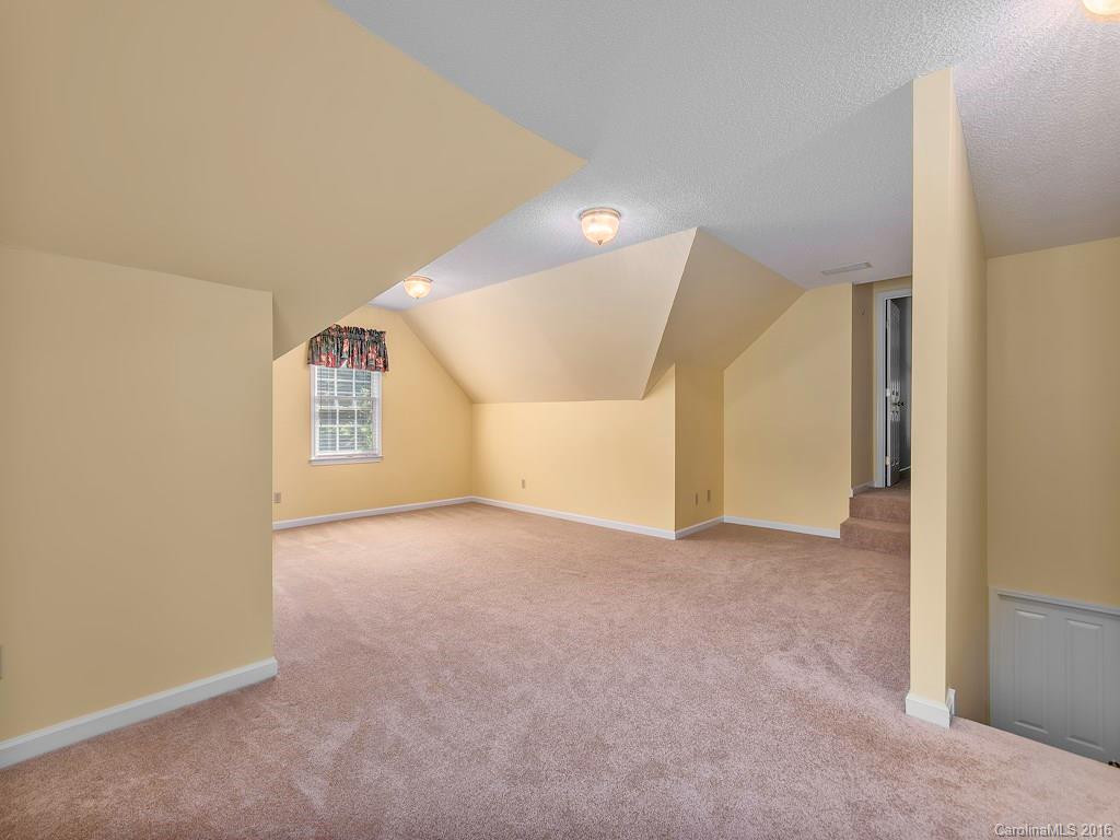2 Cambridge Drive - Photo 17