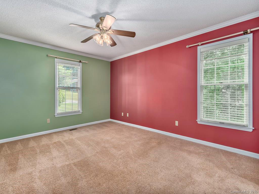 2 Cambridge Drive - Photo 9