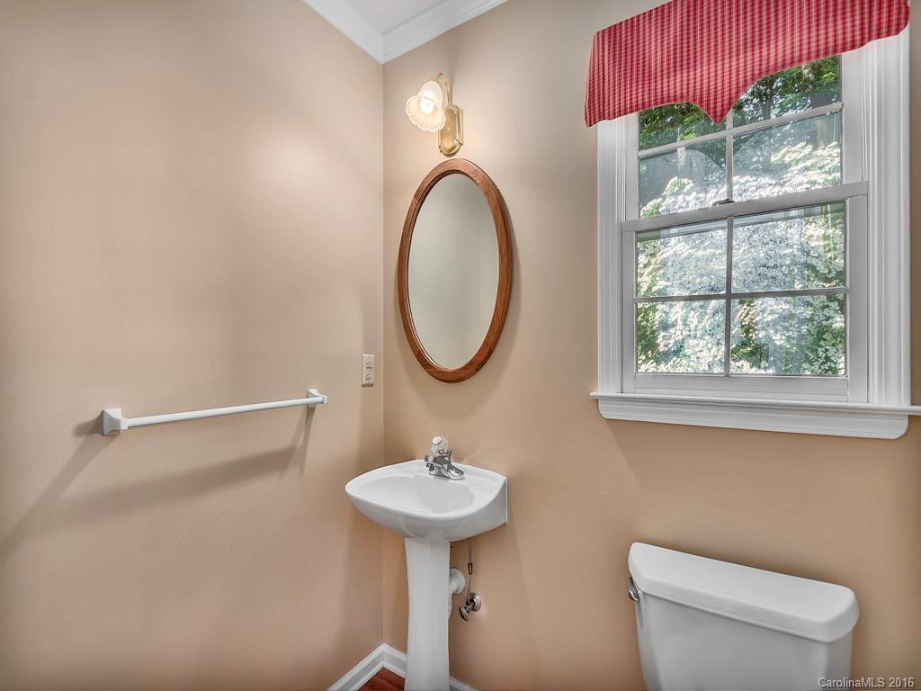 2 Cambridge Drive - Photo 10
