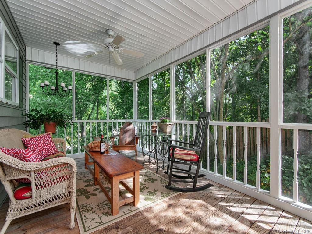110 Spring Drive - Photo 12