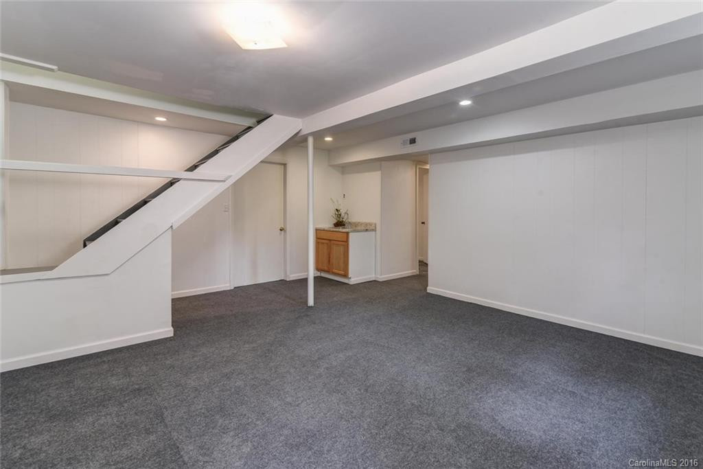 76 Thompson Road - Photo 14
