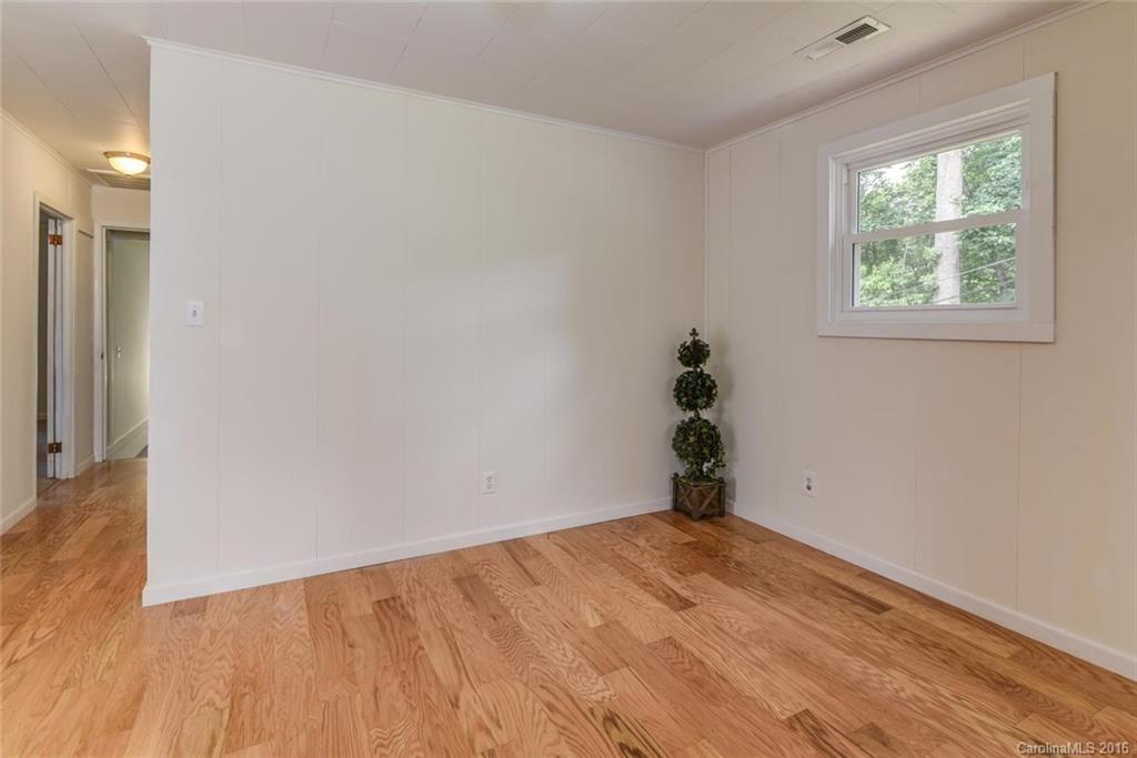 76 Thompson Road - Photo 7