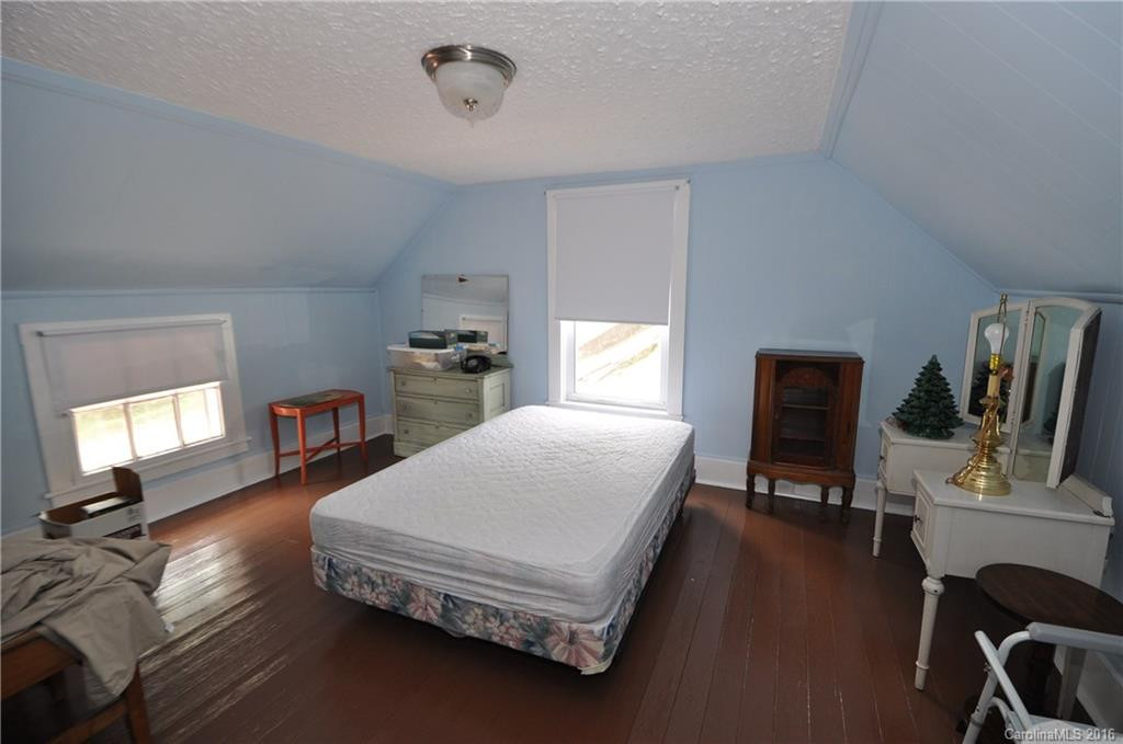 80 Meadow Lane - Photo 10