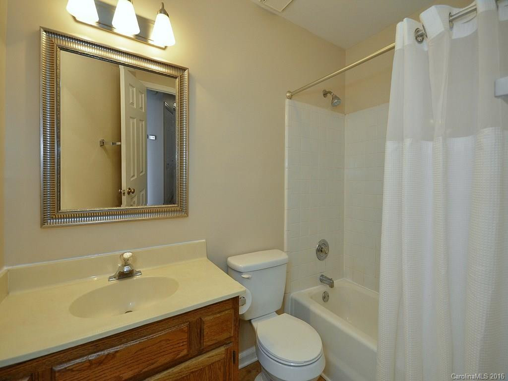 11 Westminster Drive - Photo 14