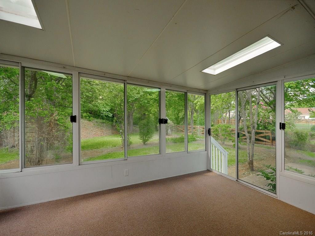 11 Westminster Drive - Photo 15