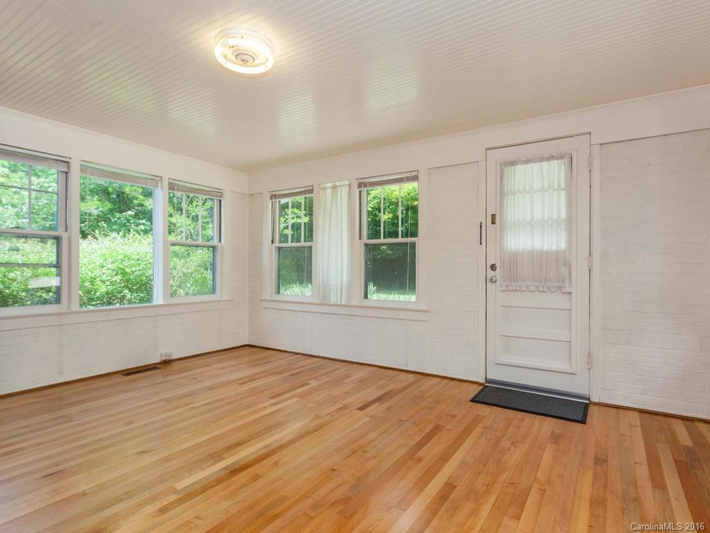 1060 Mountain View Street - Photo 14