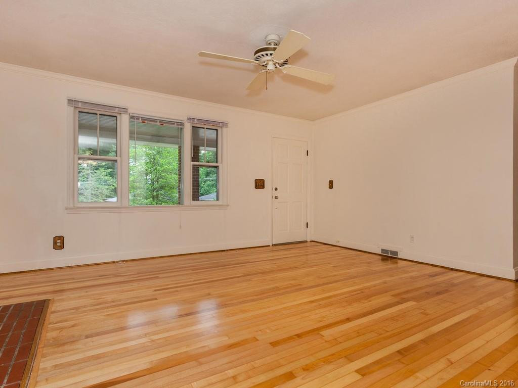 1060 Mountain View Street - Photo 9