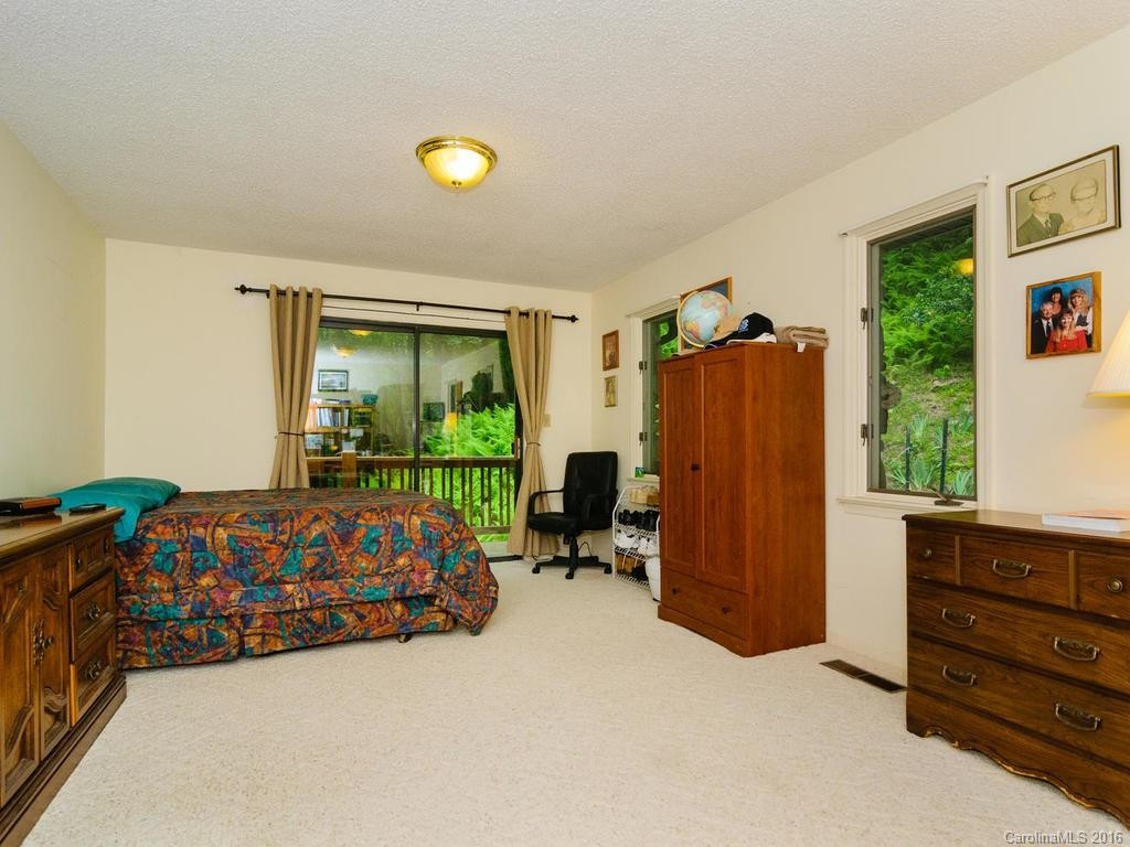 1056 High Vista Drive - Photo 14