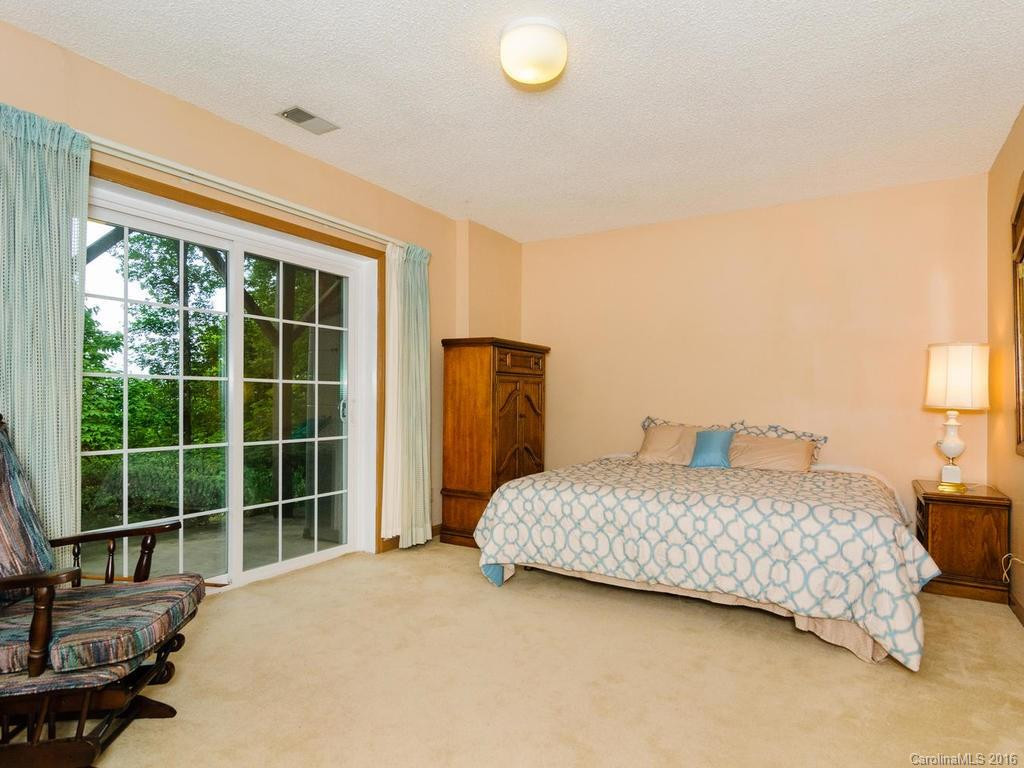 1056 High Vista Drive - Photo 16