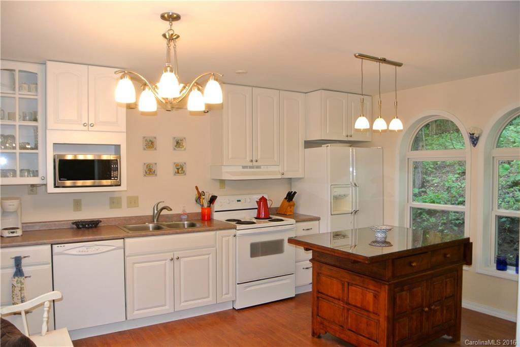 831 Wipprecht Drive - Photo 5