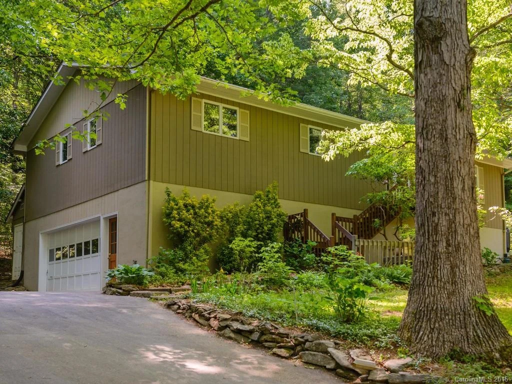 8 Beech Tree Lane