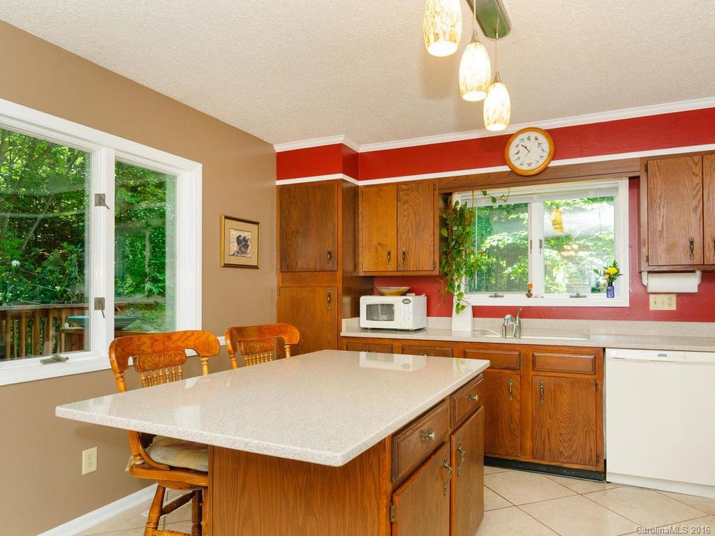 8 Beech Tree Lane - Photo 8