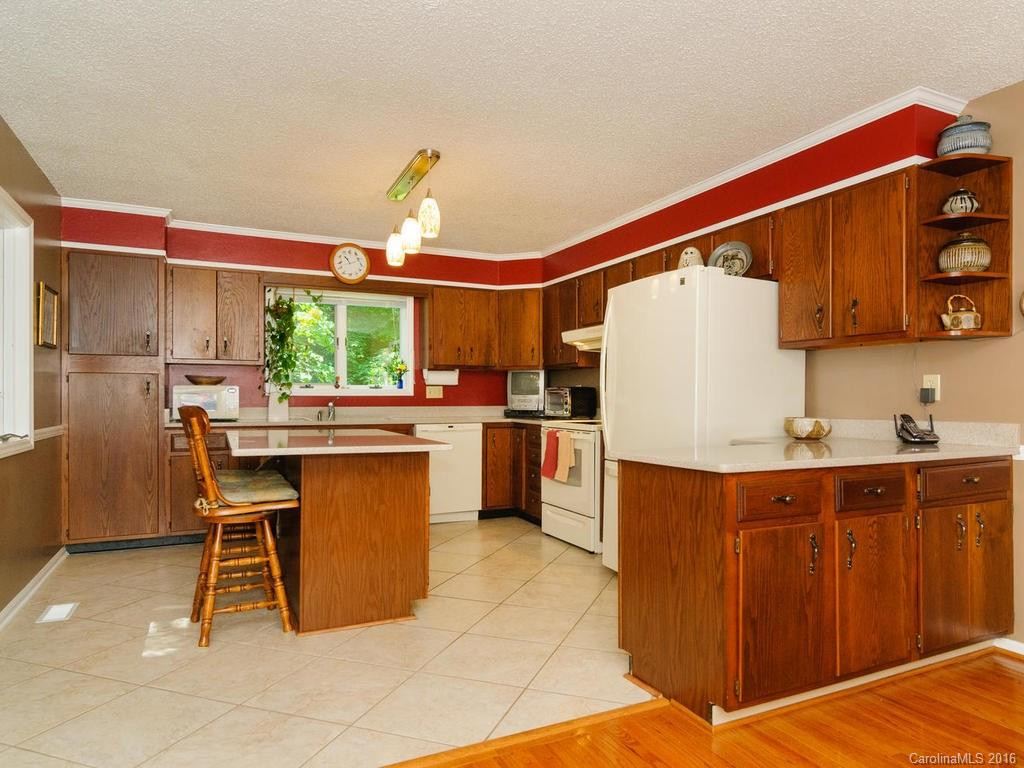 8 Beech Tree Lane - Photo 9