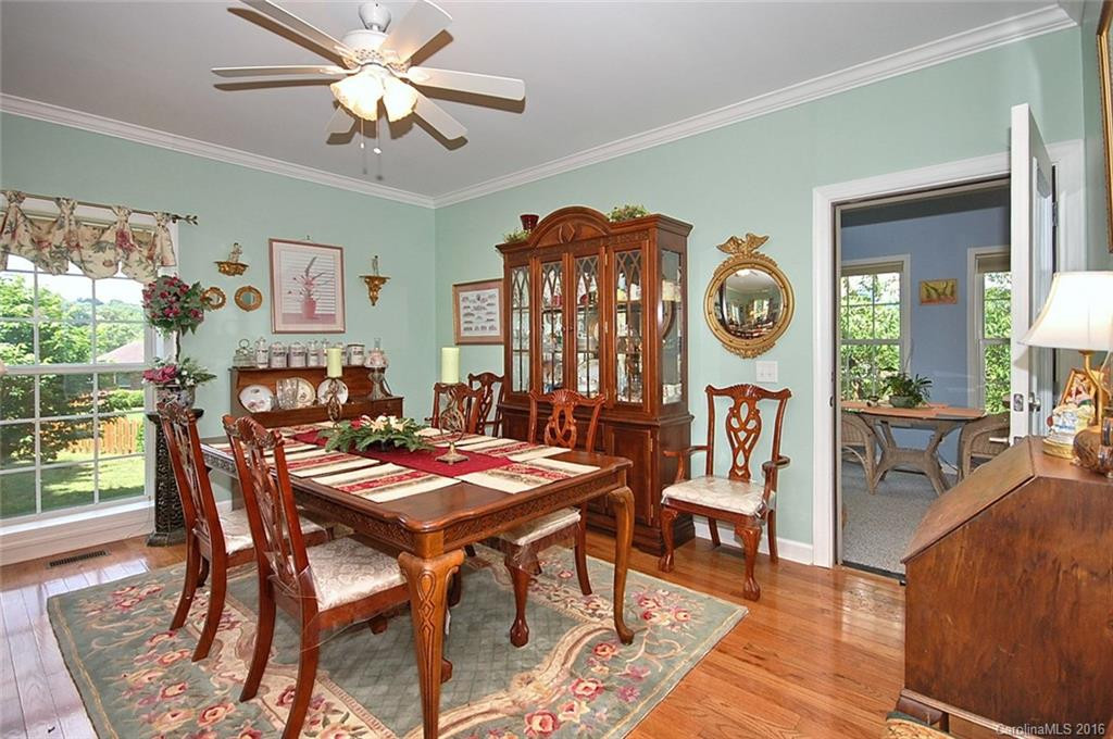 46 Samuel Court - Photo 3
