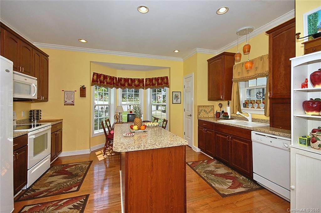 46 Samuel Court - Photo 5