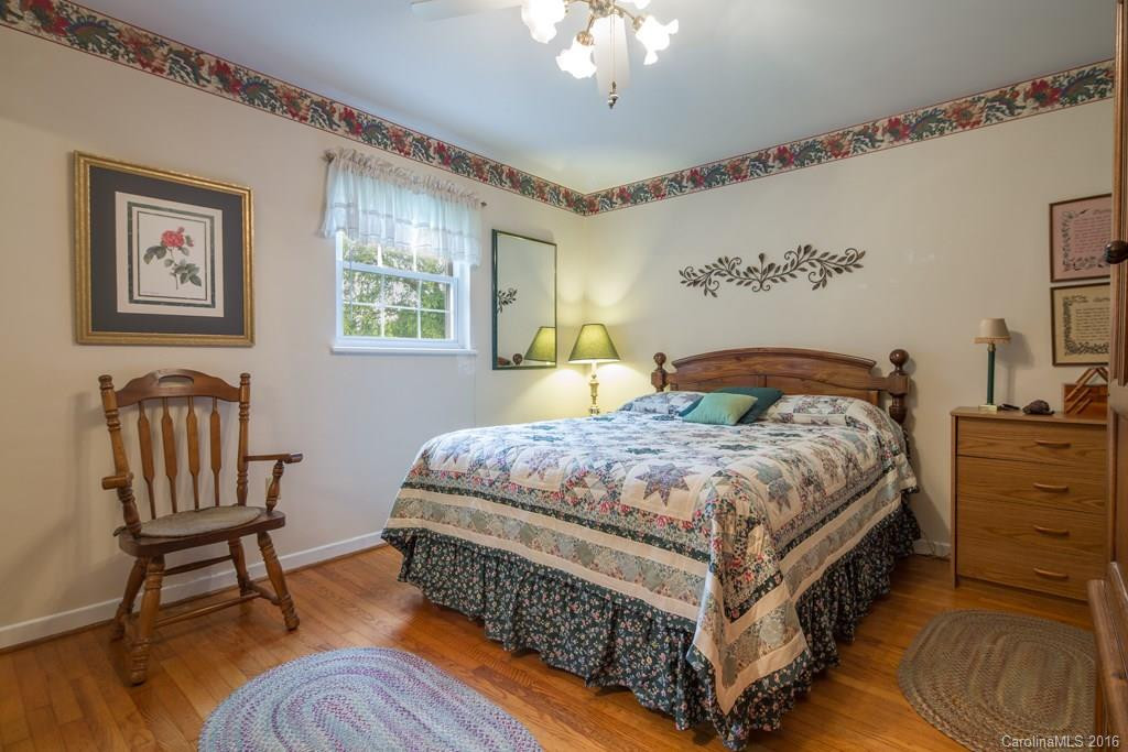 20 Delphia Drive - Photo 19