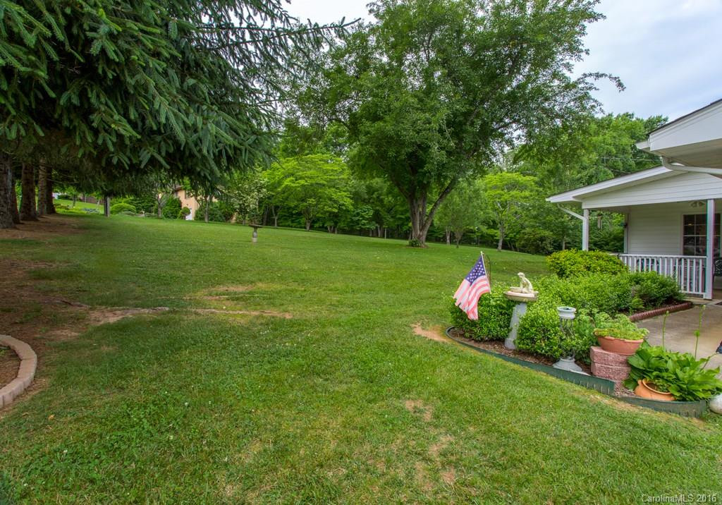 20 Delphia Drive - Photo 3