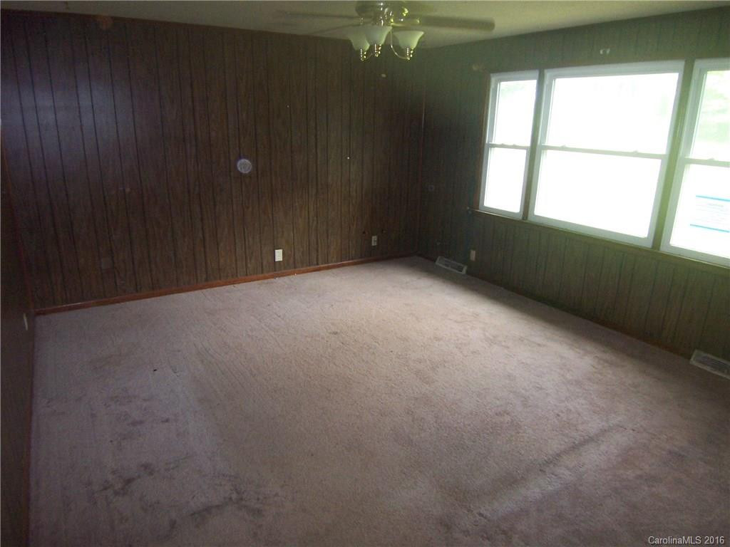 8015 Oak Street - Photo 2