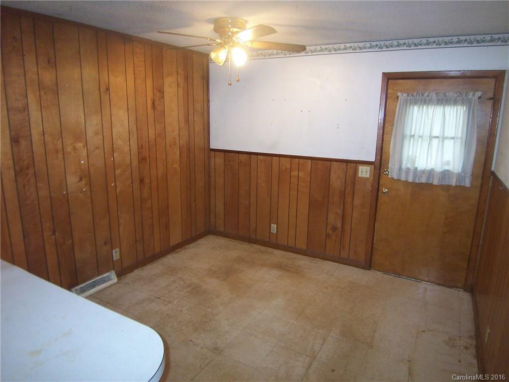 8015 Oak Street - Photo 4
