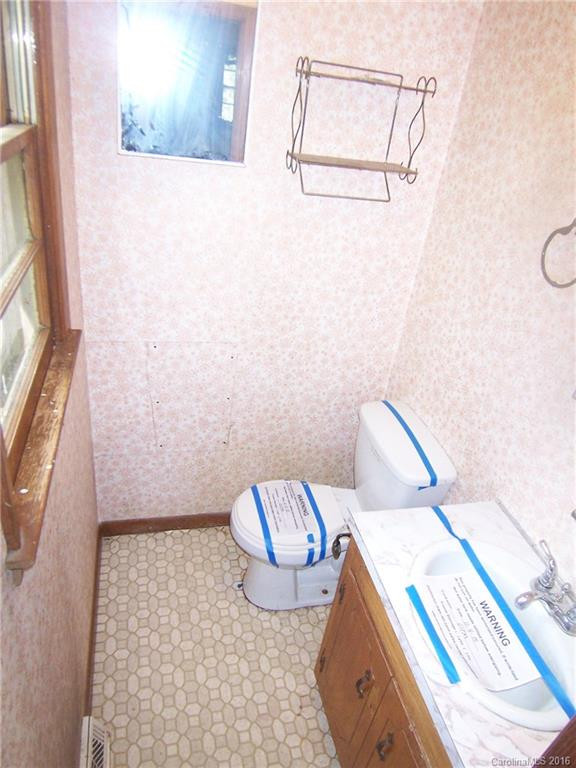 8015 Oak Street - Photo 7