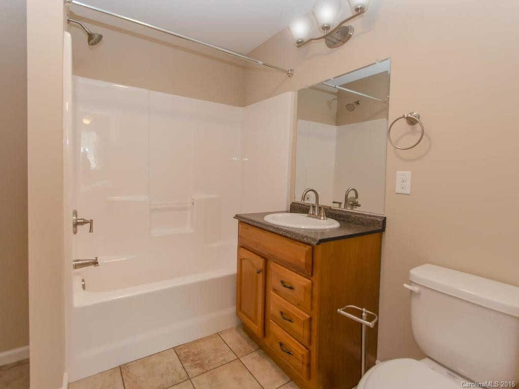 14 English Ivy Road #- - Photo 20
