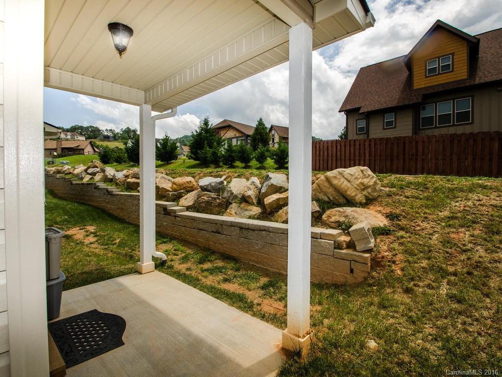 14 English Ivy Road #- - Photo 24