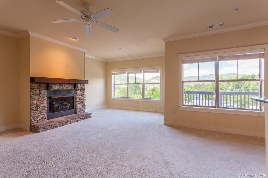 9 Kenilworth Knoll #307 - Photo 2