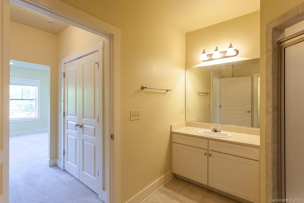 9 Kenilworth Knoll #307 - Photo 13