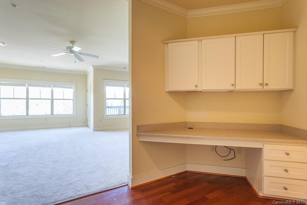 9 Kenilworth Knoll #307 - Photo 15