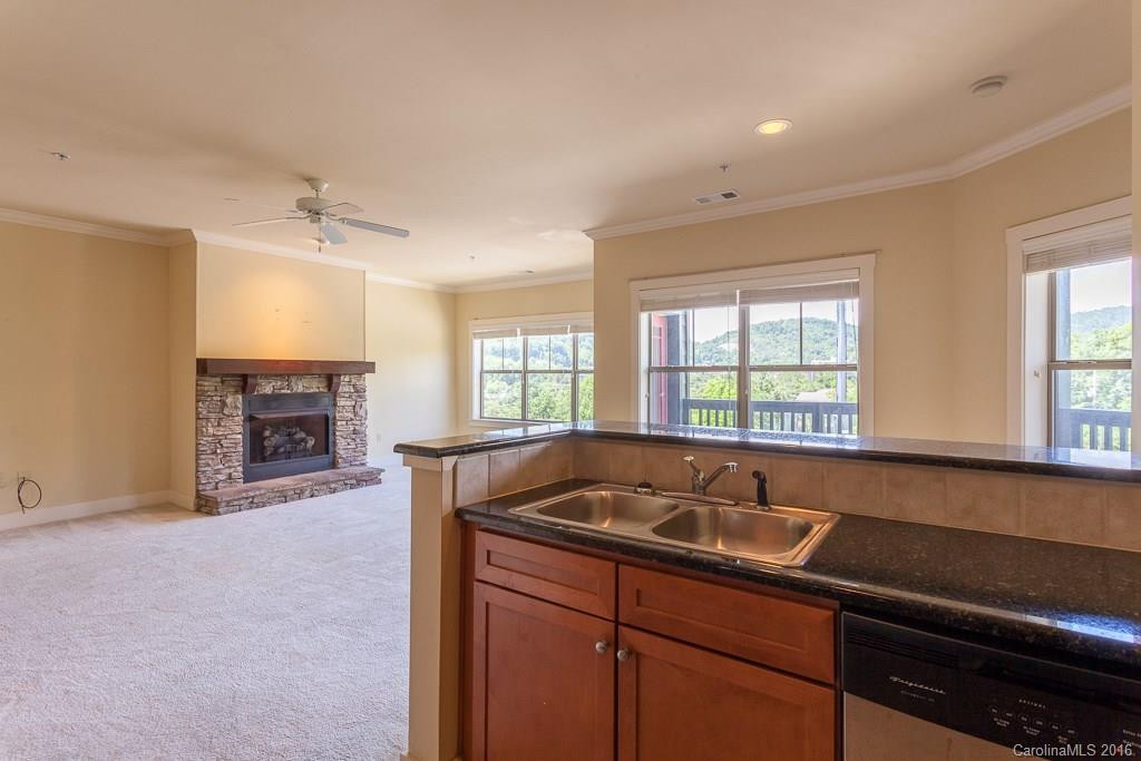 9 Kenilworth Knoll #307 - Photo 7