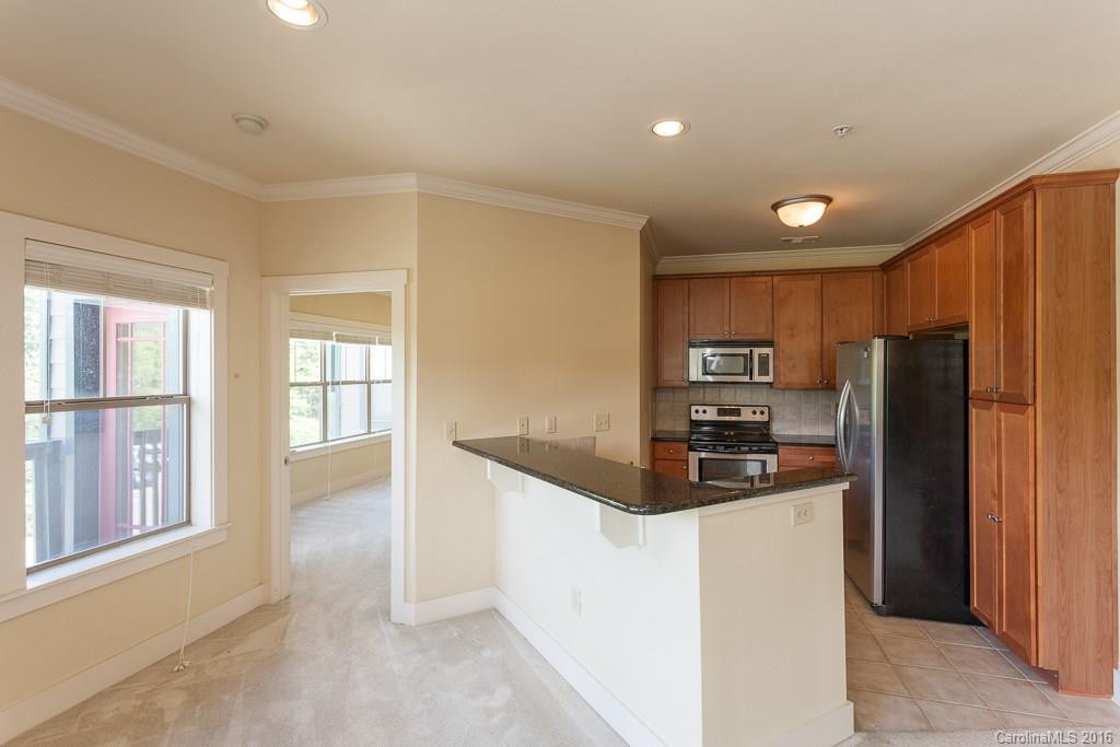 9 Kenilworth Knoll #307 - Photo 8