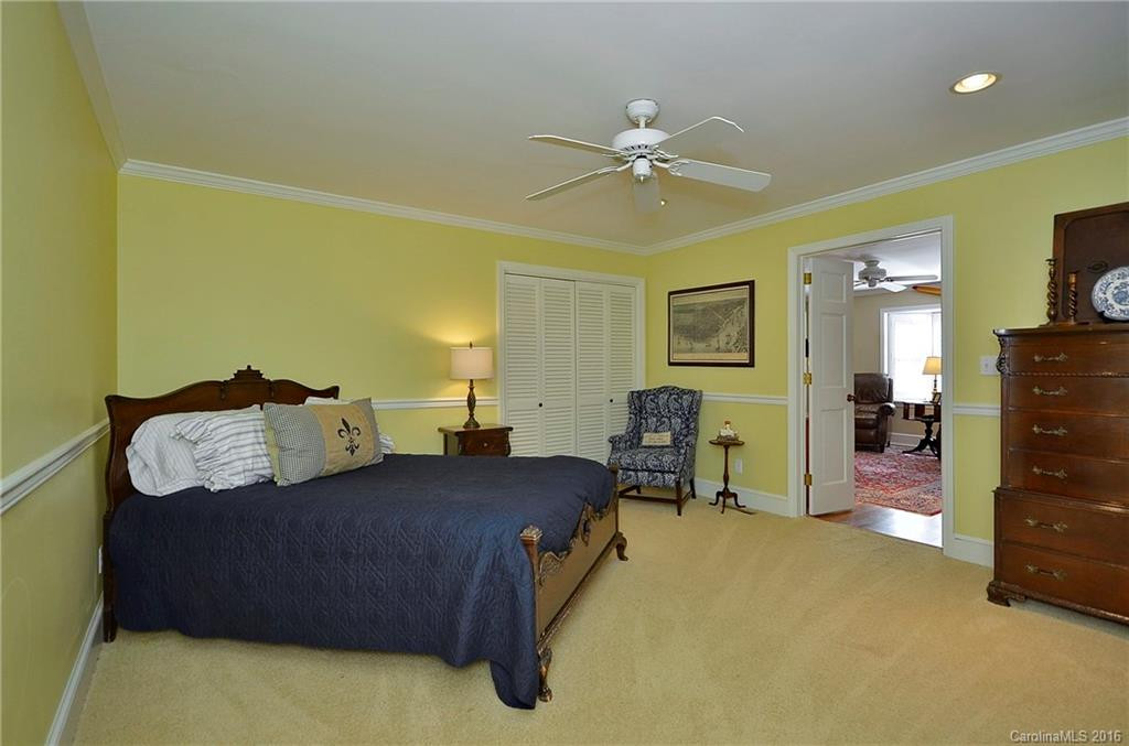 1902 Country Club Road - Photo 21
